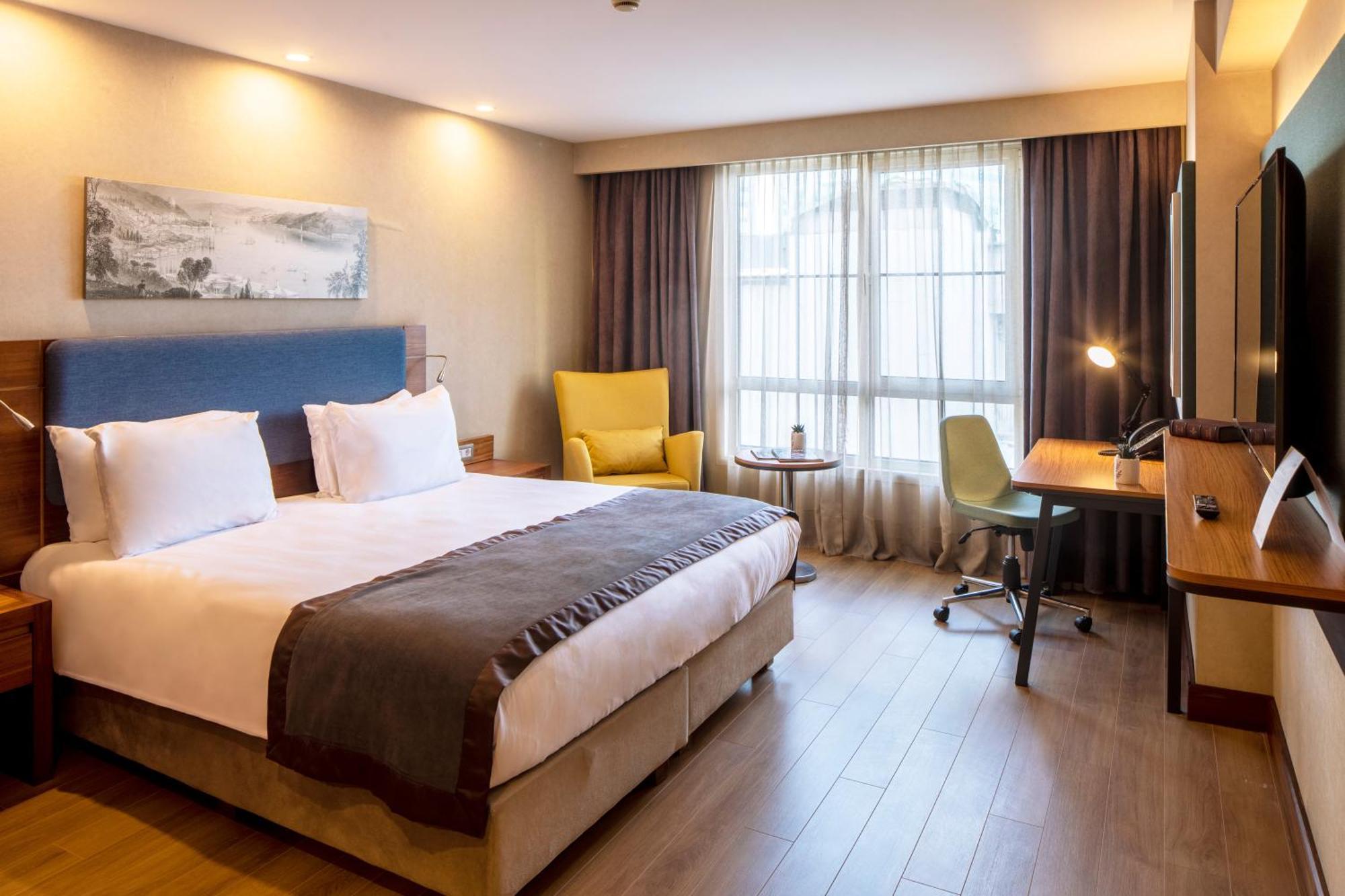 Holiday Inn Sisli By Ihg Provincia di Provincia di Istanbul Esterno foto