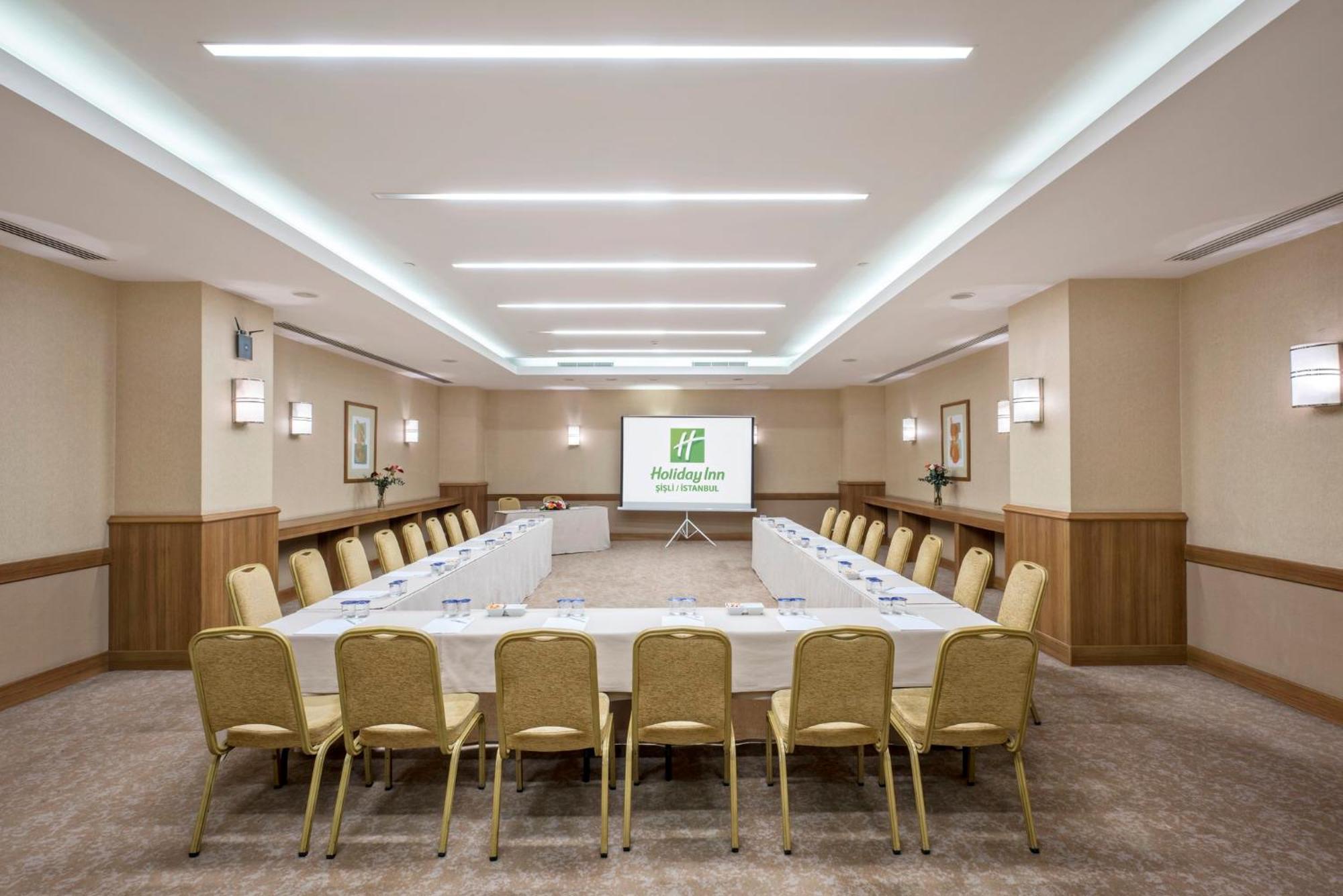 Holiday Inn Sisli By Ihg Provincia di Provincia di Istanbul Esterno foto